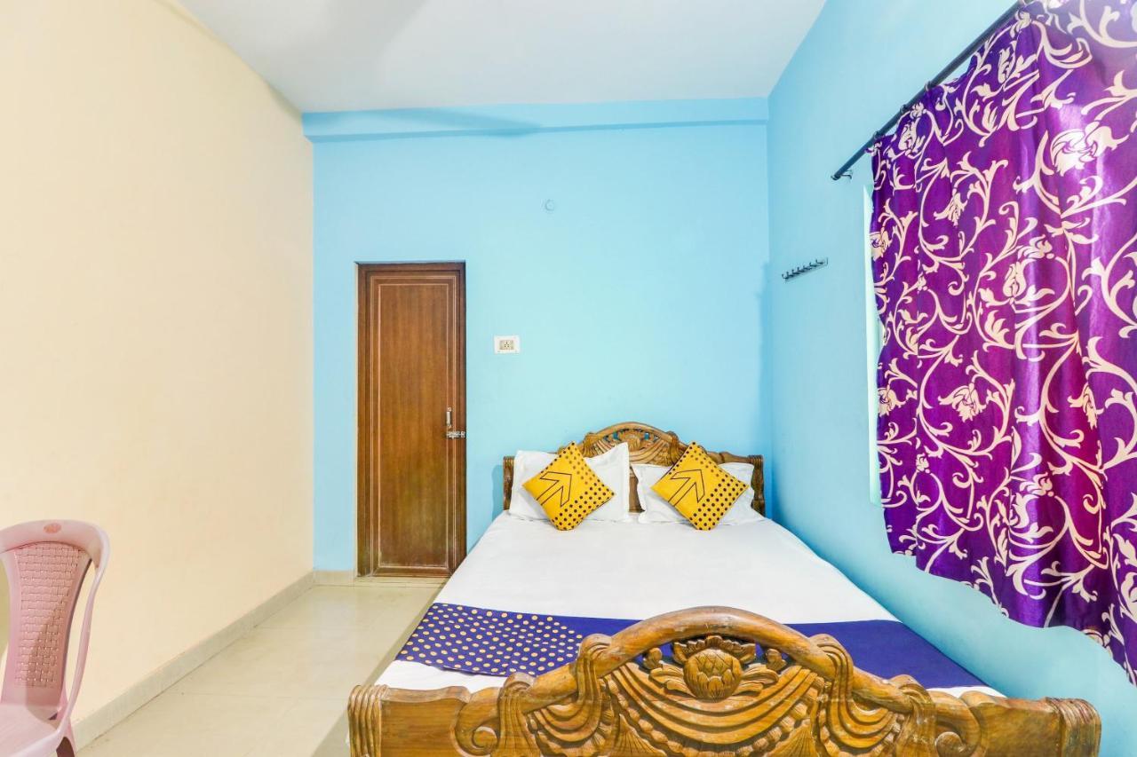 Spot On 68703 Delight Inn Puri Exterior foto