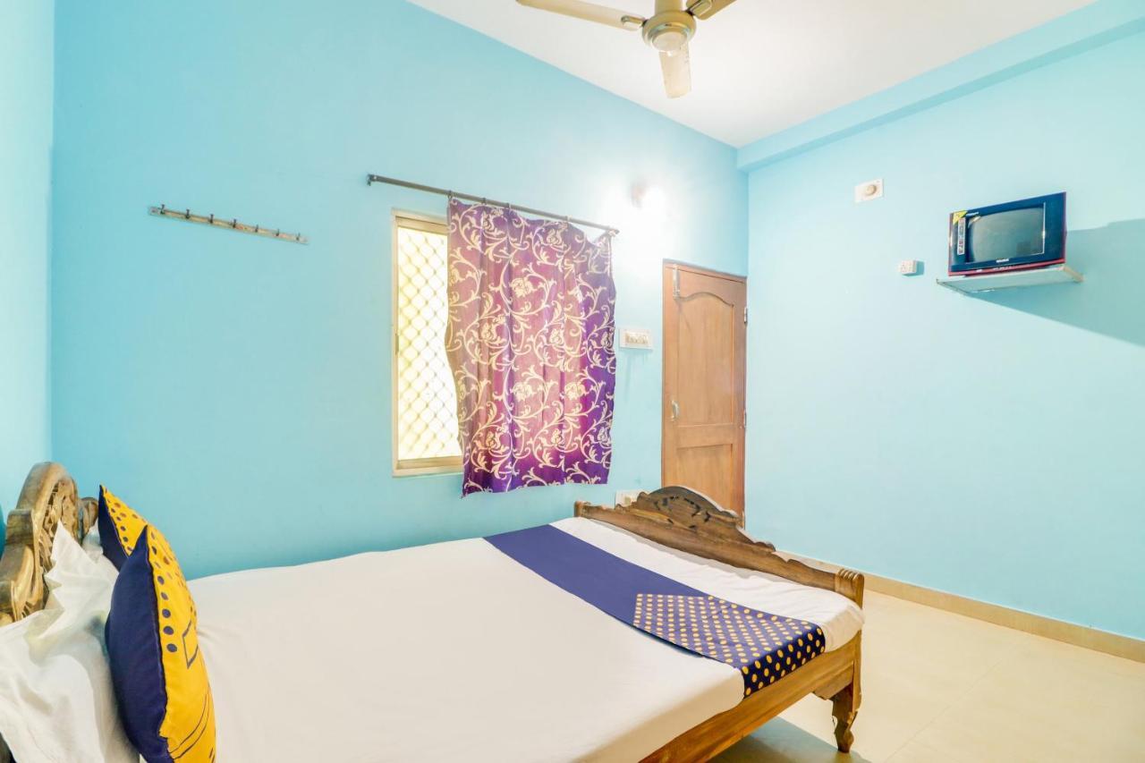 Spot On 68703 Delight Inn Puri Exterior foto