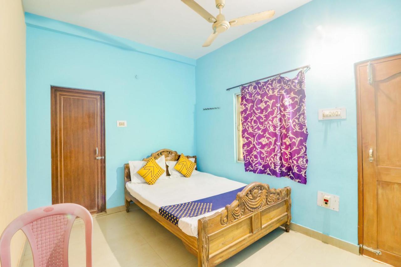 Spot On 68703 Delight Inn Puri Exterior foto